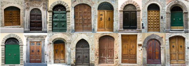 Alte Türen Ferienhäuser Italien